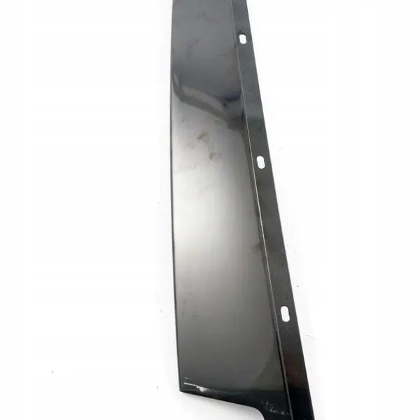 BMW E60 Dörrpelaröverdrag OEM 7898142 Höger Fram image 3