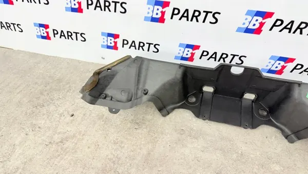 Cobertura de Tabique BMW OE OEM BB1 7169422 - Usado image 3