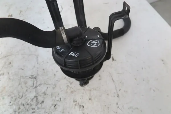 Bomba de aire secundario BMW OE 7506210 - Usado image 3