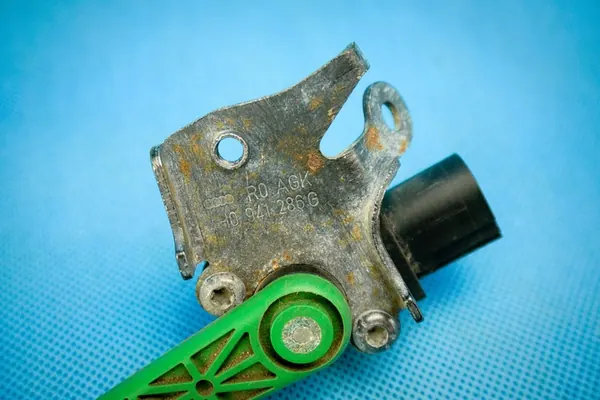 Capteur de niveau de phare avant droit Audi A6 A7 A8 image 5