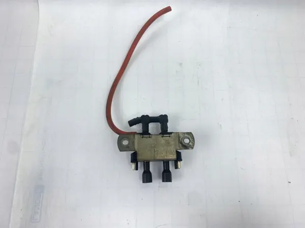 Électrovanne OEM 0025400697 pour Mercedes W124 image 5