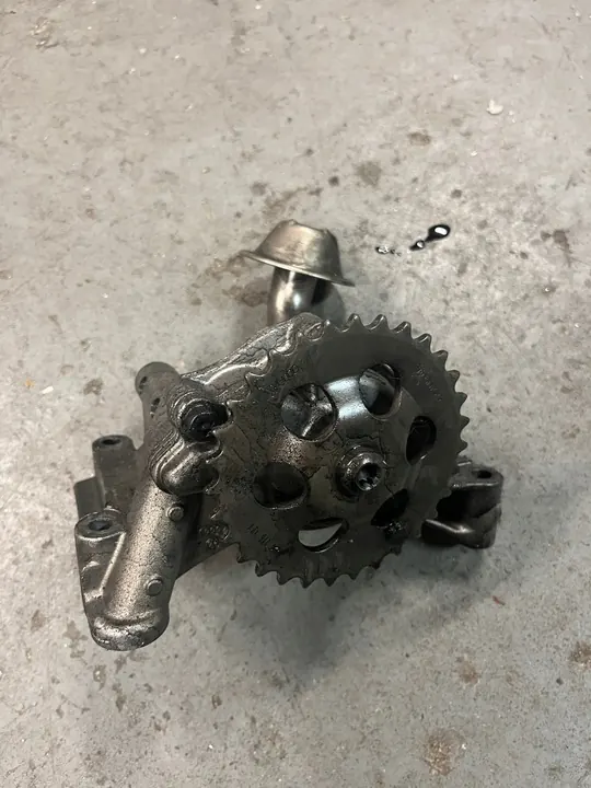 Olje pump 1.9 TDI Passat B5 Superb A4 B6 A6 C5 image 4