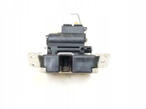 2008 Mitsubishi Colt Fechadura do porta-malas image 2