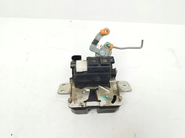 2008 Mitsubishi Colt Fechadura do porta-malas image 4