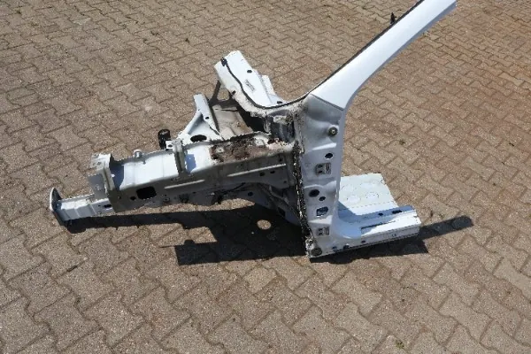 Aleta delantera izquierda Jeep Cherokee KL OEM ACM100Y45 image 3