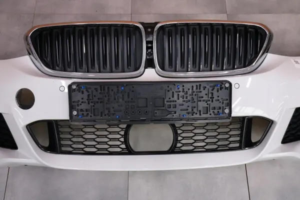 BMW 6 G32 GT Frontstoßstange OEM A300 - Gebraucht image 10