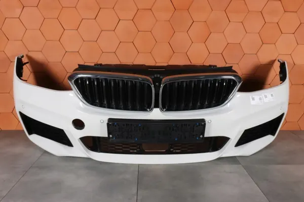 BMW 6 G32 GT Frontstoßstange OEM A300 - Gebraucht image 9