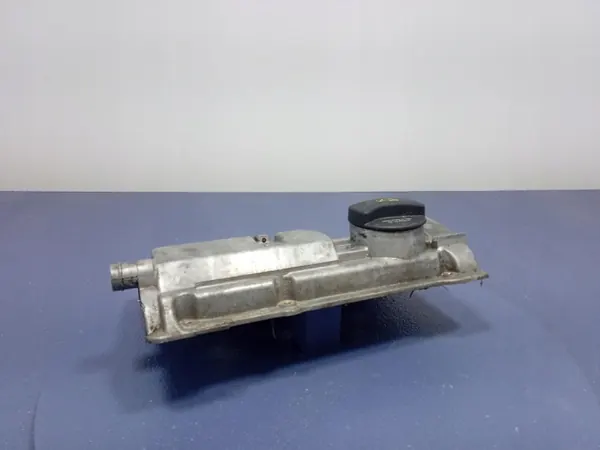 Klepdeksel links Audi A6 C5 2.8 V6 OEM 078103471L image 3