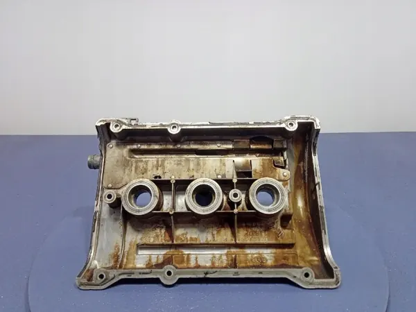 Klepdeksel links Audi A6 C5 2.8 V6 OEM 078103471L image 6