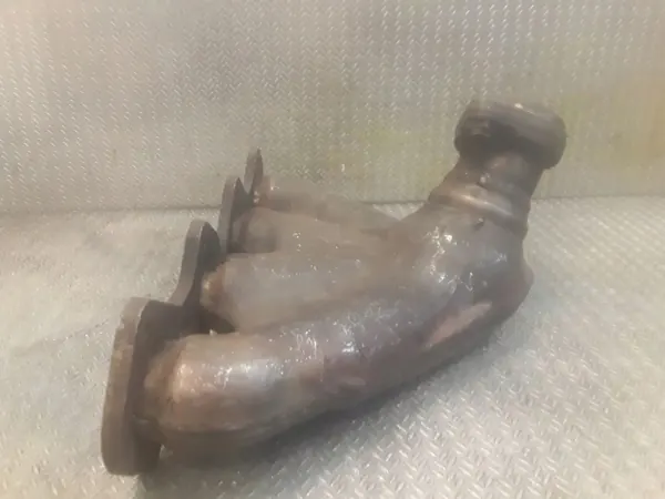 Mercedes-Benz C W203 Abgaskrümmer OEM MDY14918 image 3