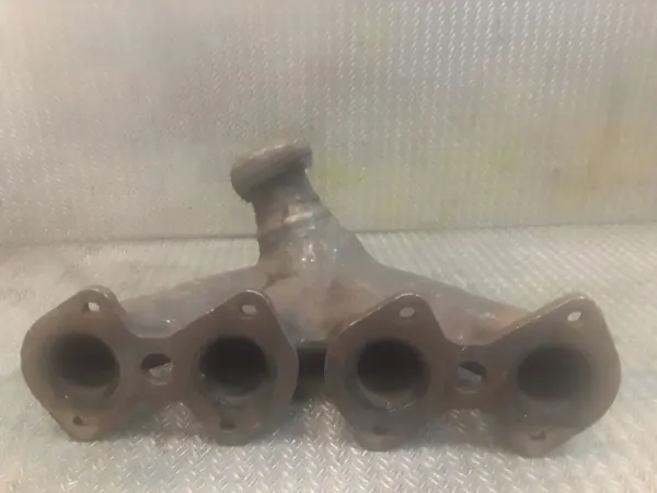 Mercedes-Benz C W203 Abgaskrümmer OEM MDY14918 image 4