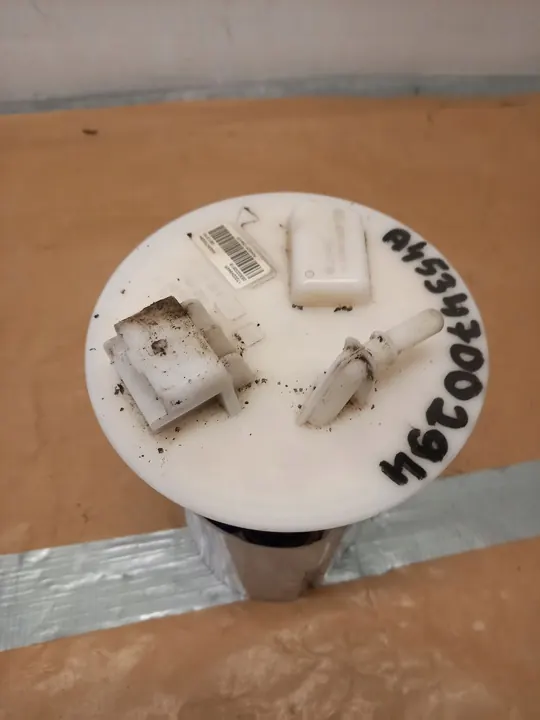 Brandstofpomp Renault Twingo III Smart A453 1.0 TCE A4534700294 image 2