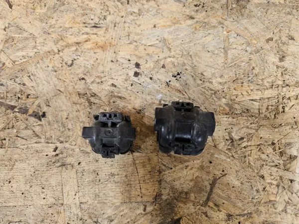 Braçadeira de tubo AC OEM 88718-2D140/150 para Toyota RAV4 image 3