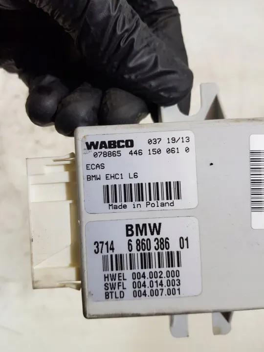 Module de contrôle suspension OEM 6860386 BMW F10 F11 image 4