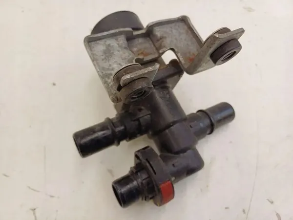 Vattenpumpsventil OEM 375W3GI000 för Hyundai Ioniq 5 image 4