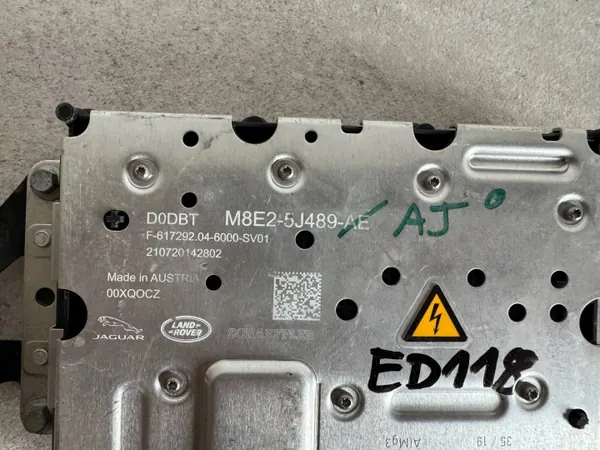 OEM M8E25L489AE-ED118 Jousituksen ohjausmoduuli image 3