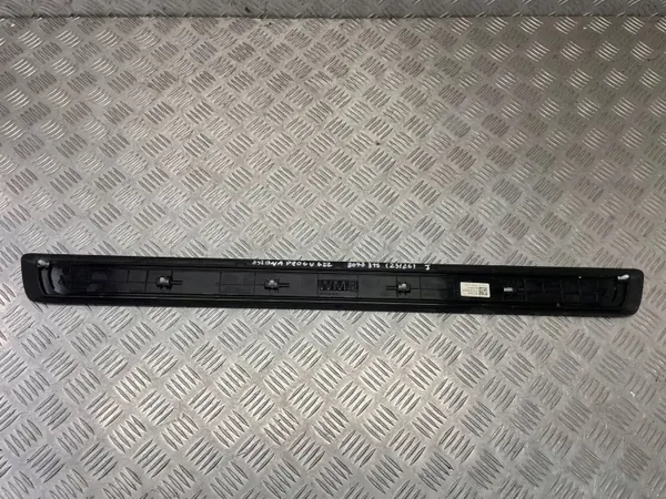 BMW OE 8077315 Garniture de Seuil M Package image 7
