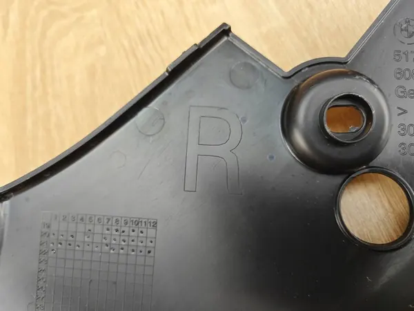 Joint d'Éclairage Avant Droit BMW G26 G22 G23 9883648 image 8