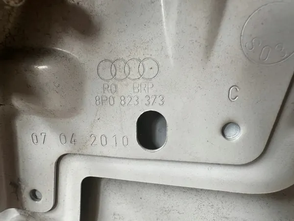 Motorhuv Audi A3 S3 8P Lift 2008-2012 OEM image 6