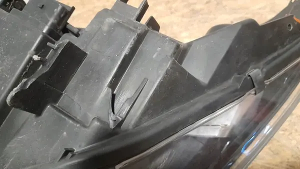 Oikea ajovalaisin Renault Megane 3 III Lift 8HN(B&*B^54D5 image 4