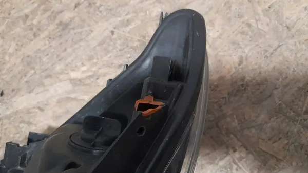 Oikea ajovalaisin Renault Megane 3 III Lift 8HN(B&*B^54D5 image 5