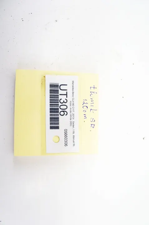 Mercedes CLA C117 W117 1.6i Keskusvaimennin OEM UT306 image 4
