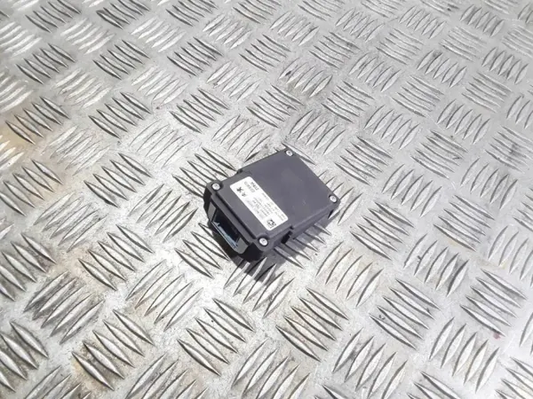 Caméra d'assistance de voie OEM 9826575580 Opel Crossland X image 3