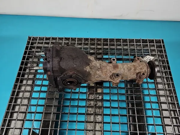 Takadifferenti 31:9 Subaru Legacy IV 04-09 image 9