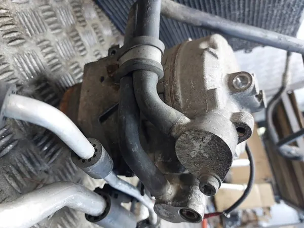 Tubi Compressore Radiatore Aria A4 B6 1.9 TDI image 4