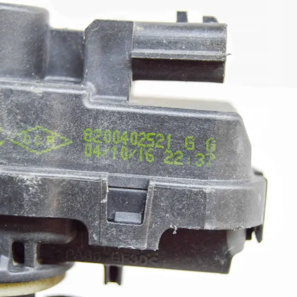 Ajovalosäätömoottori OEM 8200402521 - Oikea puoli image 7
