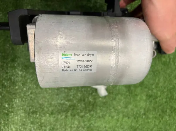 BMW A/C luchtontvochtiger OEM 5A245E0 voor X5 G05 50E LCI image 6