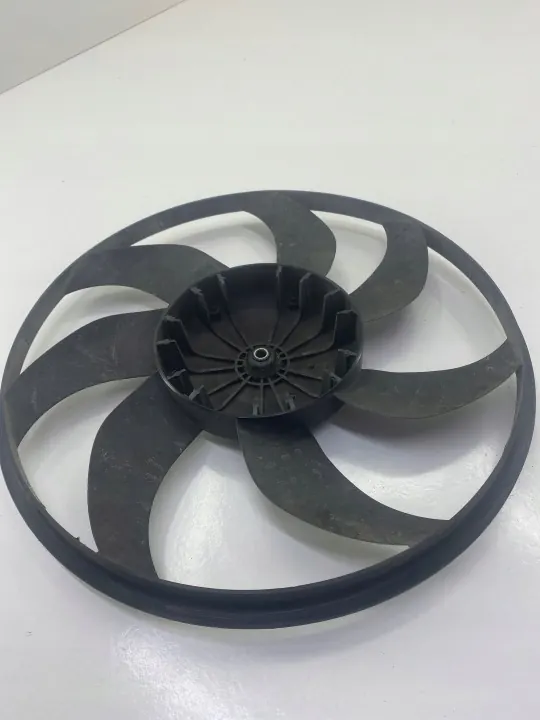 Fiat Ducato 2017 Ventilatorrotor OEM F9522 - Gebruikt image 2