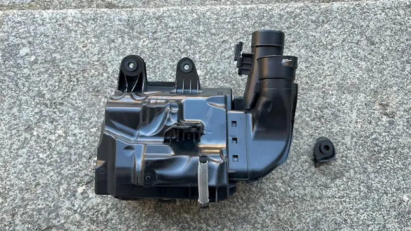 Capteur de débit d'air pour Toyota Proace image 8