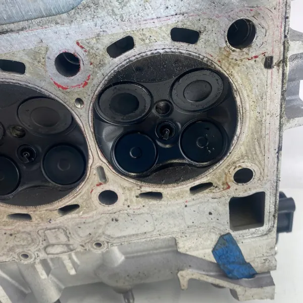 Culata OEM RFH6BG-6090-AC con Árboles para Ford image 5