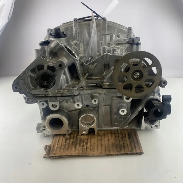 Culata OEM RFH6BG-6090-AC con Árboles para Ford image 9