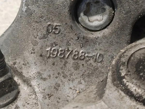 Framhjulsnav höger sida OEM 6858312 för BMW 4 F36 image 4