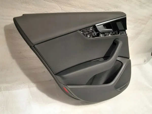 Audi A4 B9 Lift Sedan Linker Achterdeur Bekleding OEM 8W0867487 image 3