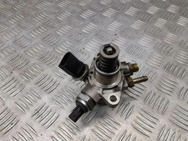 Polttoainepumppu Audi A6 2013 079127025AE image 5