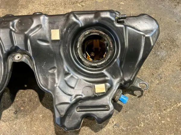 Bränsletank BMW 5 F10 OEM 5953277 3.0L Diesel image 4