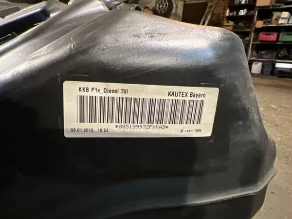 Bränsletank BMW 5 F10 OEM 5953277 3.0L Diesel image 5