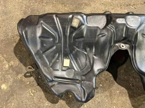 Bränsletank BMW 5 F10 OEM 5953277 3.0L Diesel image 6
