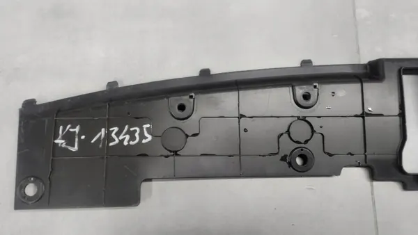 MG ZS Frontgurtabdeckung OEM 10632955 HCUSC image 5