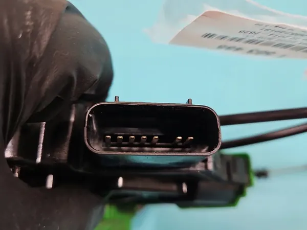 Vänster Framslå 81310-C5010 Kia Sorento 7 Pin image 7