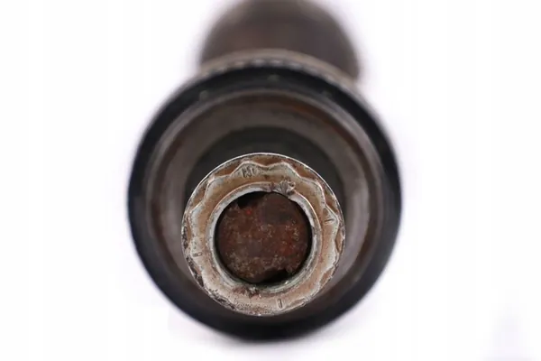 Vasen takasivun akseli 7524041 BMW E83 image 10