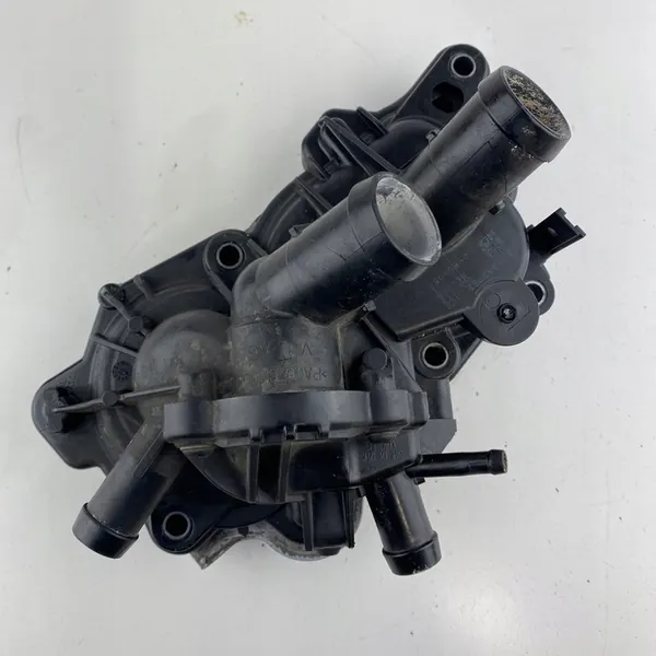 Vattenpump med termostat VW Passat Audi A1 A3 Q2 Seat 1.4 TSI image 5