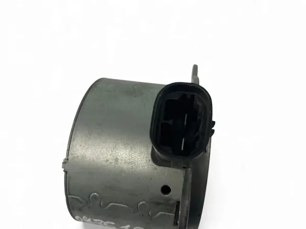 Moteur de ventilateur diffuseur OEM 006121484 pour Citroën C5 III image 3