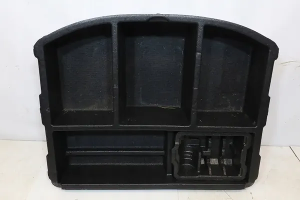 KIA Sportage III Lift tavaratilan lokero OEM 85710-3U010 image 2