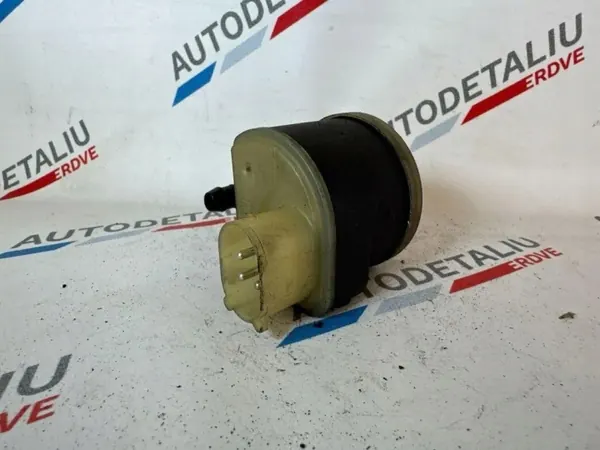 BMW Brandstofverwarmer OEM 13328517897 - Gebruikt image 3