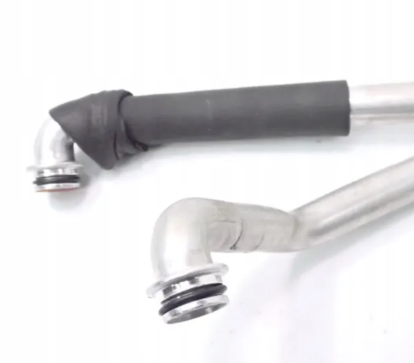 OEM 4H1 898 037 lämmönvaihtimen putket Audi A8 D4 image 3