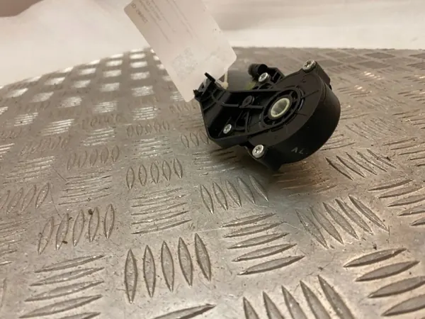 Motor de ajuste de asiento Mercedes-Benz GL X166 - Usado image 8